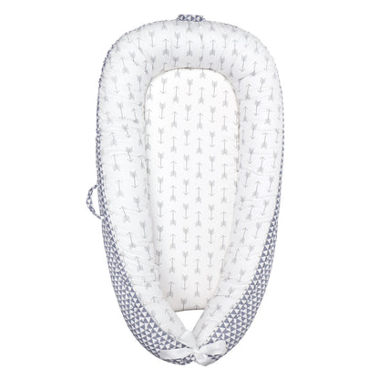 Fluffy Baby Crib Bed